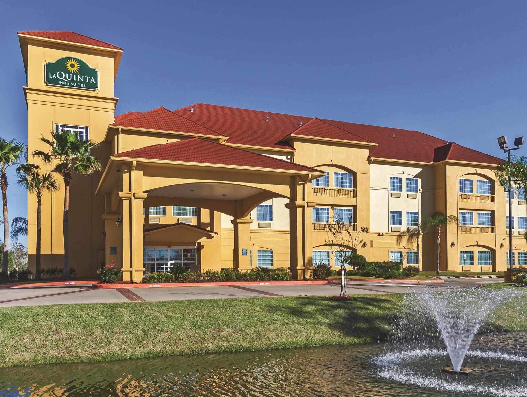 La Quinta By Wyndham Pearland Hotel Exterior foto